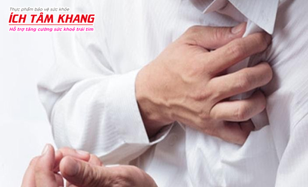 Đau thắt ngực kéo dài là dấu hiệu của cơn nhồi máu cơ tim cấp, cần sơ cứu ngay